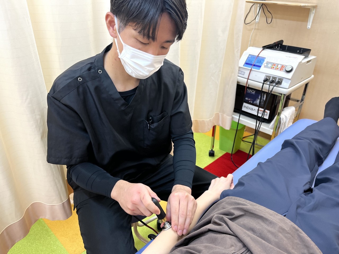 高槻　腰痛　検査